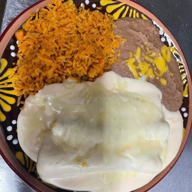 Enchiladas Blancas.